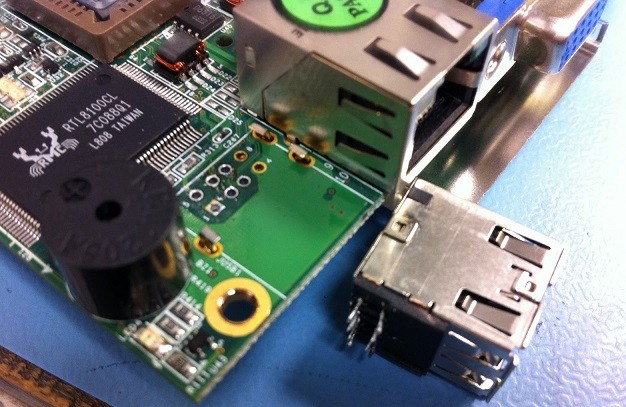 تصویر خراب شدن USB، شکستگی USB